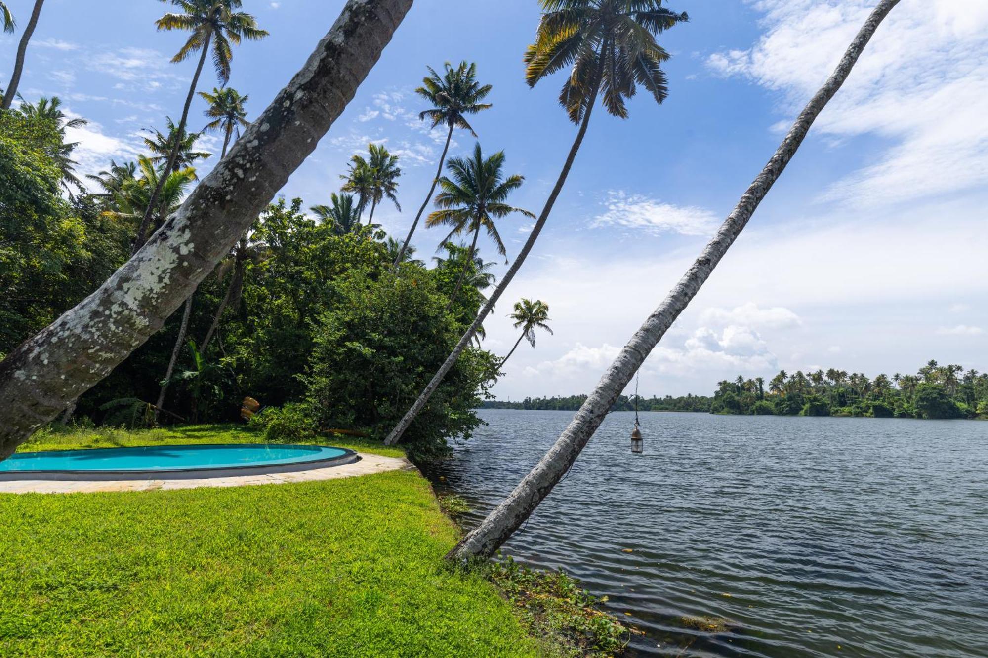 Cranganor History Café&Riverside Château North Paravur Exterior foto